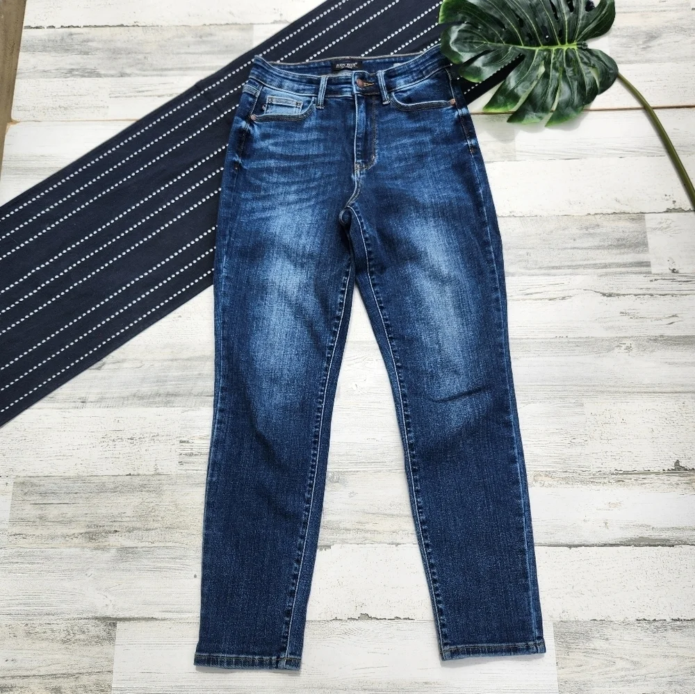 Judy Blue Slim Fit Huntington High Rise Jeans Size 26/3